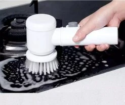 Apeiron Elektrische Schoonmaakborstel - Poetsmachine - Poliermachine - Schrobborstel - Handborstel - Werkborstel - Schrobber - Boorborstel - Wasborstel - Schoonmaakmiddelen - Reinigingsborstel - 3 Opzetstukken -Schoonmaakmiddelen Korting 1200x1009 3