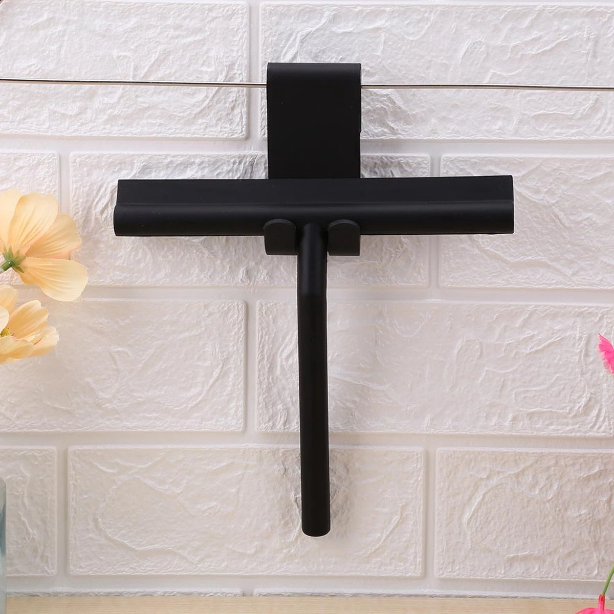 ATV PERFECTUM Douchewisser Zwart Met Ophangsysteem - Raamwisser- Trekker Douche - Silicone - 21cm X 16cm - Badkamer Accessoires - Douchewisser 7 ATV PERFECTUM Douchewisser Zwart Met Ophangsysteem - Raamwisser- Trekker Douche - Silicone - 21cm X 16cm - Badkamer Accessoires - Douchewisser - Afbeelding 7