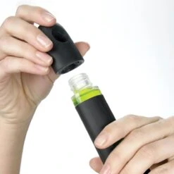 OXO Good Grips Afwasborstel Met Zeepdispenser -Schoonmaakmiddelen Korting 1200x1200 943