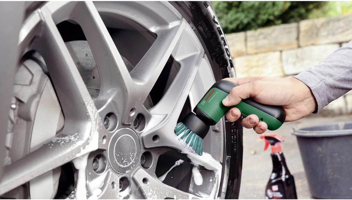 Bosch Universal Brush - Snoerloze Reiningsborstel 9 Bosch Universal Brush - Snoerloze Reiningsborstel - Afbeelding 9