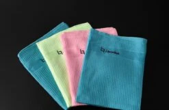 Microvezeldoekjes – 4 Stuks – Schoonmaakdoekjes – Raamdoeken – Raamdoeken Streepvrij – Microvezeldoeken – Reinigingsdoekjes – Spiegeldoeken – Autodroog Doek – Auto Schoonmaak Producten – 60 X 40cm -Schoonmaakmiddelen Korting 1200x782