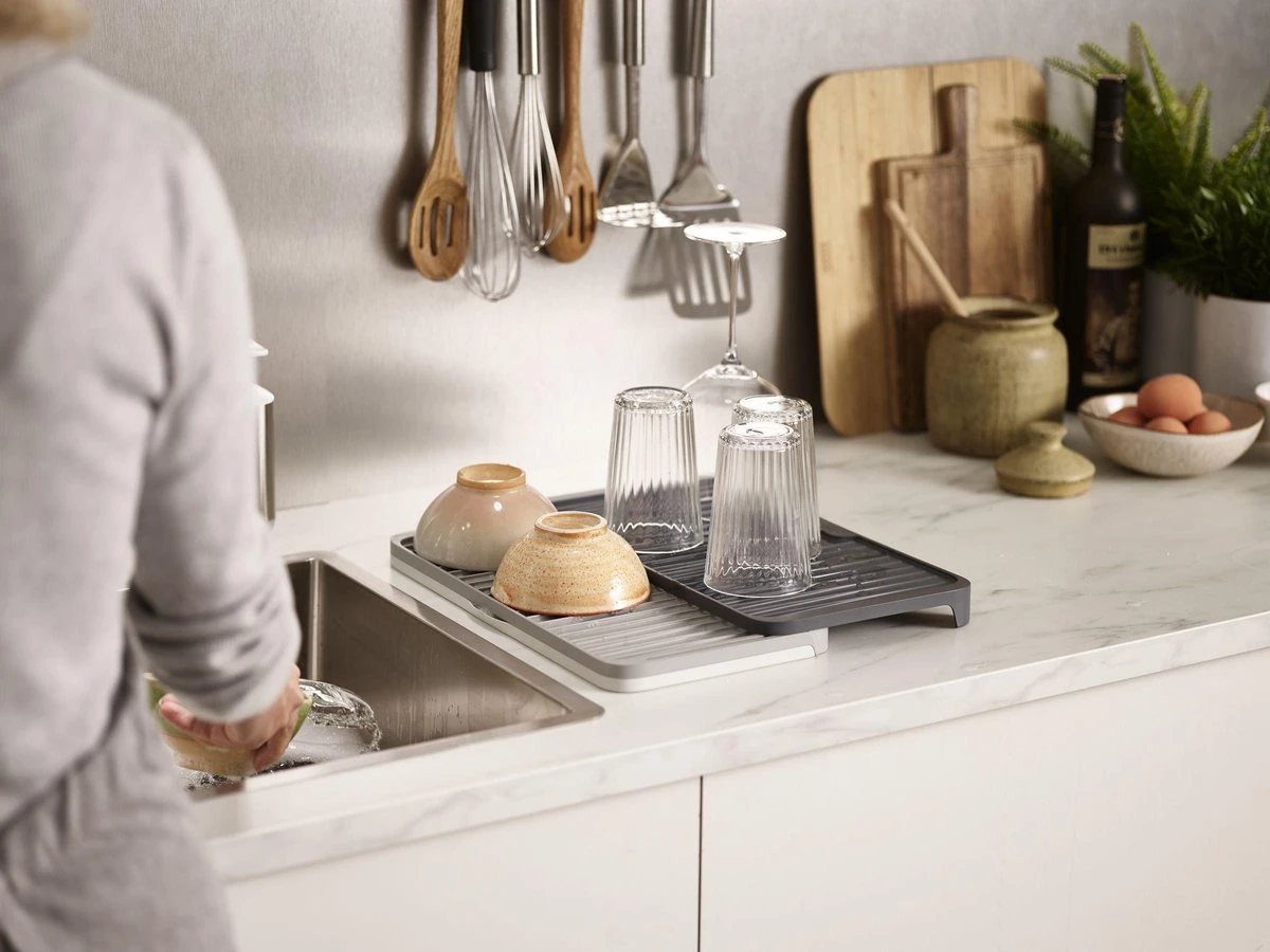 Joseph Joseph - Tier - Afdruipmat - Uitschuifbaar - Grijs 12 Joseph Joseph - Tier - Afdruipmat - Uitschuifbaar - Grijs - Afbeelding 12