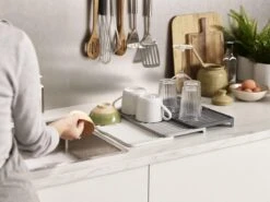 Joseph Joseph - Tier - Afdruipmat - Uitschuifbaar - Grijs 15 Joseph Joseph - Tier - Afdruipmat - Uitschuifbaar - Grijs -Schoonmaakmiddelen Korting 1200x900 7