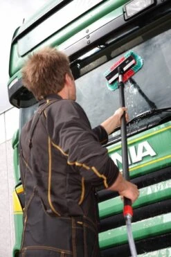 Vikan 524752 Hoekborstel Met Watertoevoer High/Low 280mm Zacht/Gespleten Haren -Schoonmaakmiddelen Korting 799x1200 2